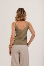 Carregar imagem no visualizador da galeria, Regata Lima Alça Fina Linho 100% Linho
