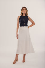 Carregar imagem no visualizador da galeria, Saia Midi Madri Detalhe Cós
