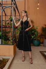 Load image into Gallery viewer, Vestido Cravo