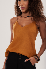 Carregar imagem no visualizador da galeria, Regata Lima Alça Fina Linho 100% Linho
